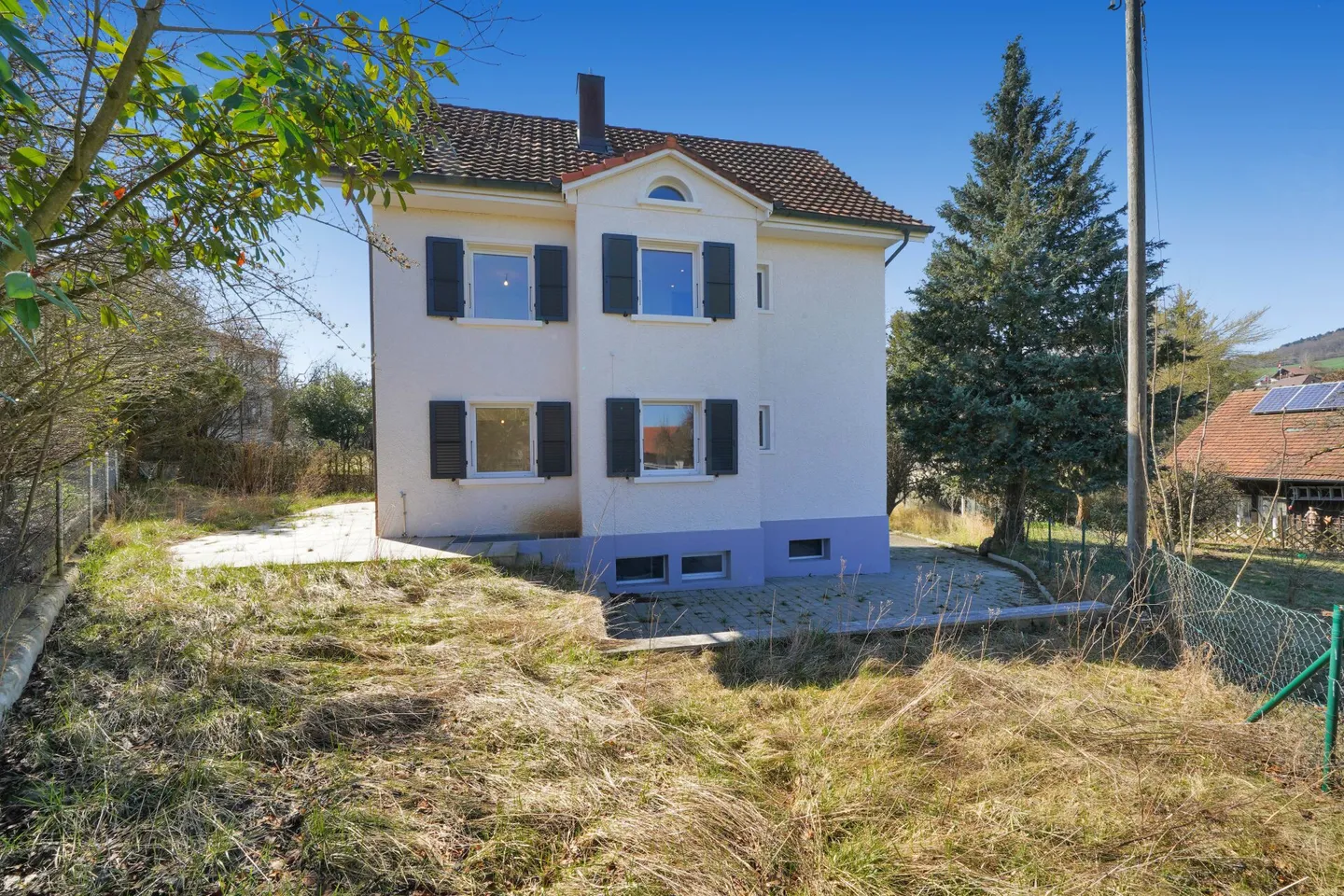 Casa unifamiliare ristrutturata di 6,5 stanze con cucina gratuita - Foto 12 di 13