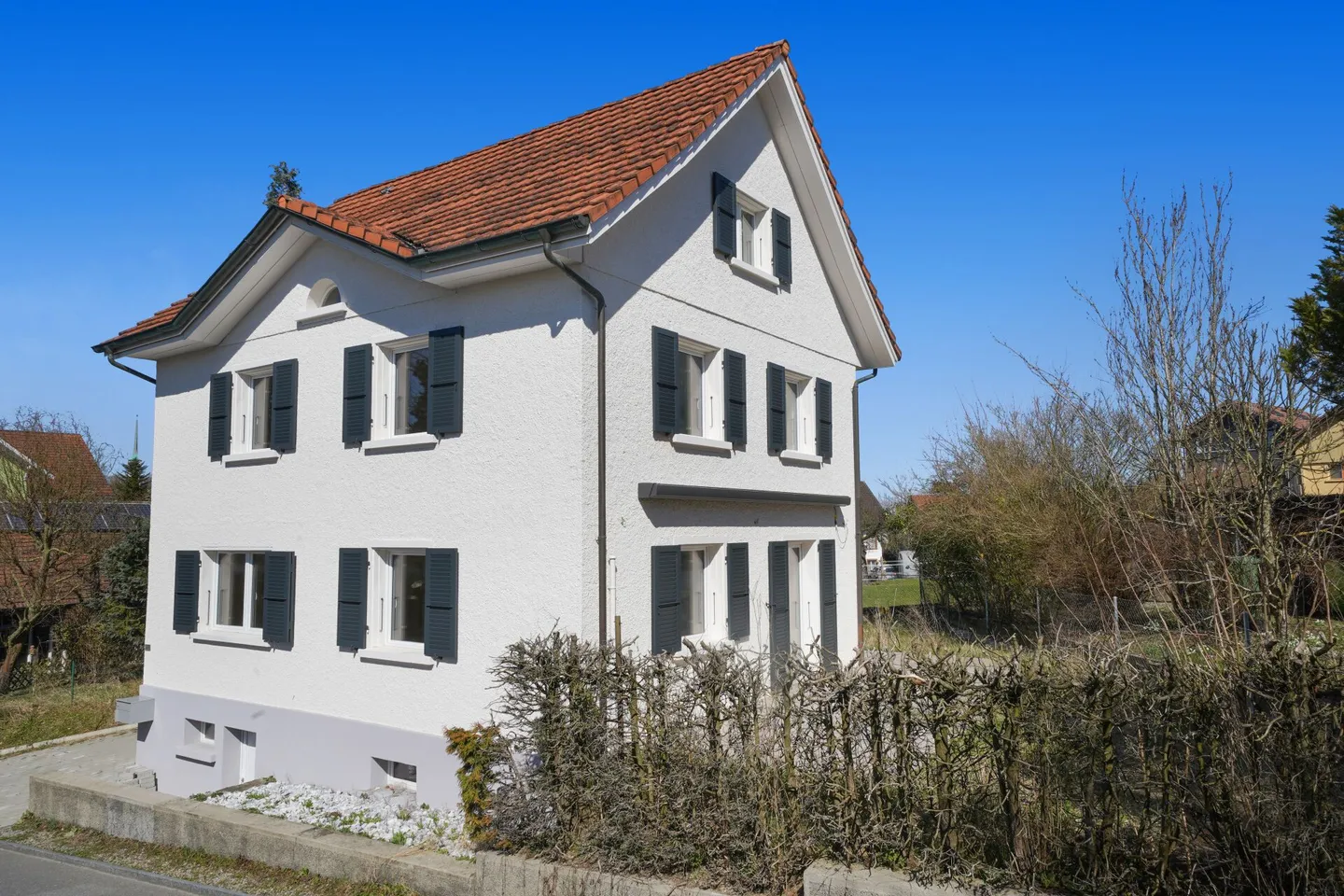 Casa unifamiliare ristrutturata di 6,5 stanze con cucina gratuita - Foto 13 di 13
