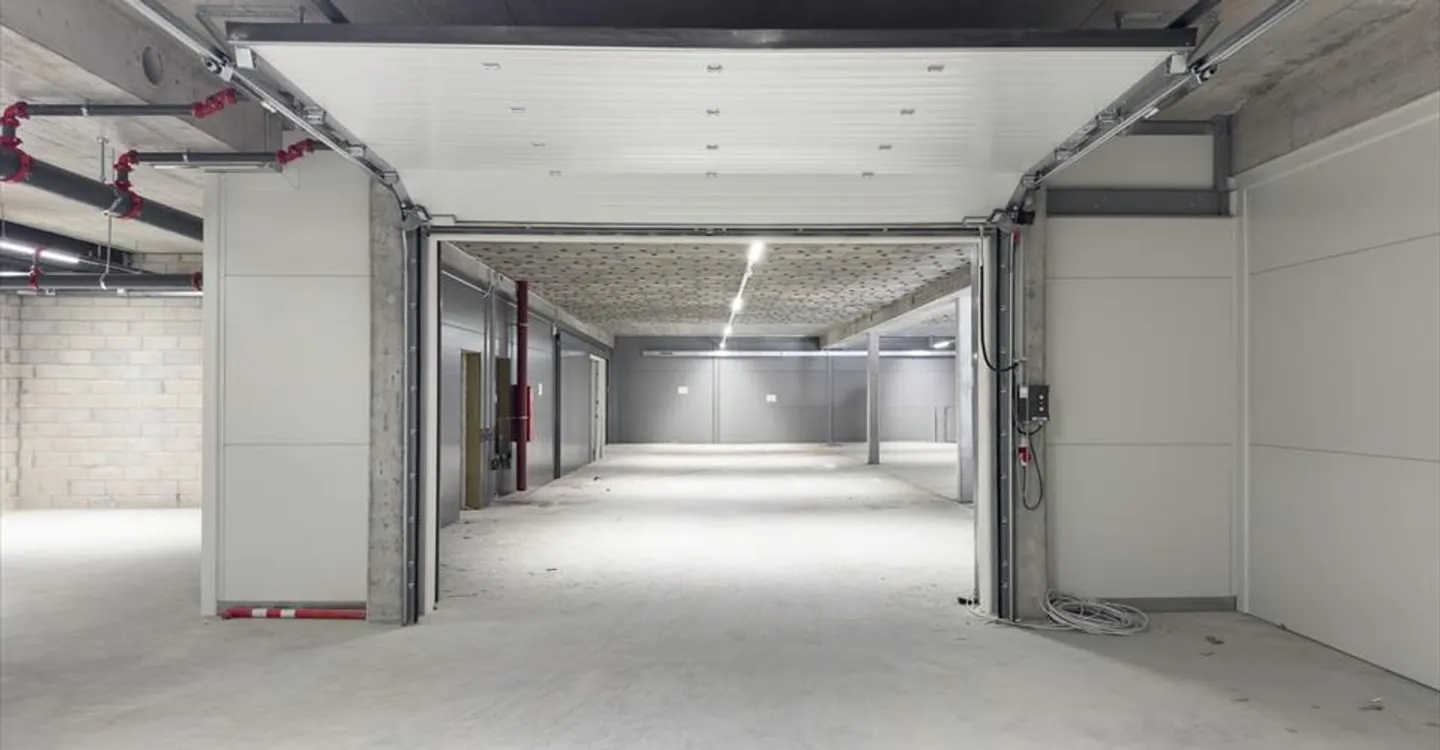 Mischgenutztes Gebäude mieten - Foto 7 von 13