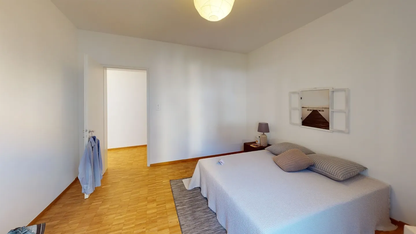 Letzte Etage mit offener Aussicht in ruhiger und sonniger Lage - Foto 5 von 7