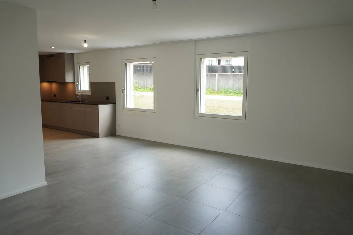 2.5 Room Garden Apartment with Style - Photo 4 of 8