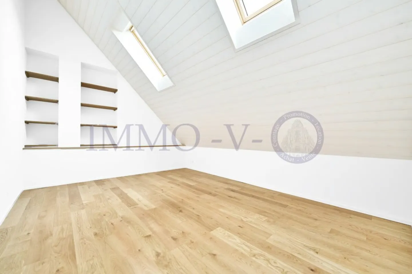 NUOVA CASA DI ALTO STANDING CON TERRAZZA IDEALE PER FAMIGLIE - Foto 6 di 8