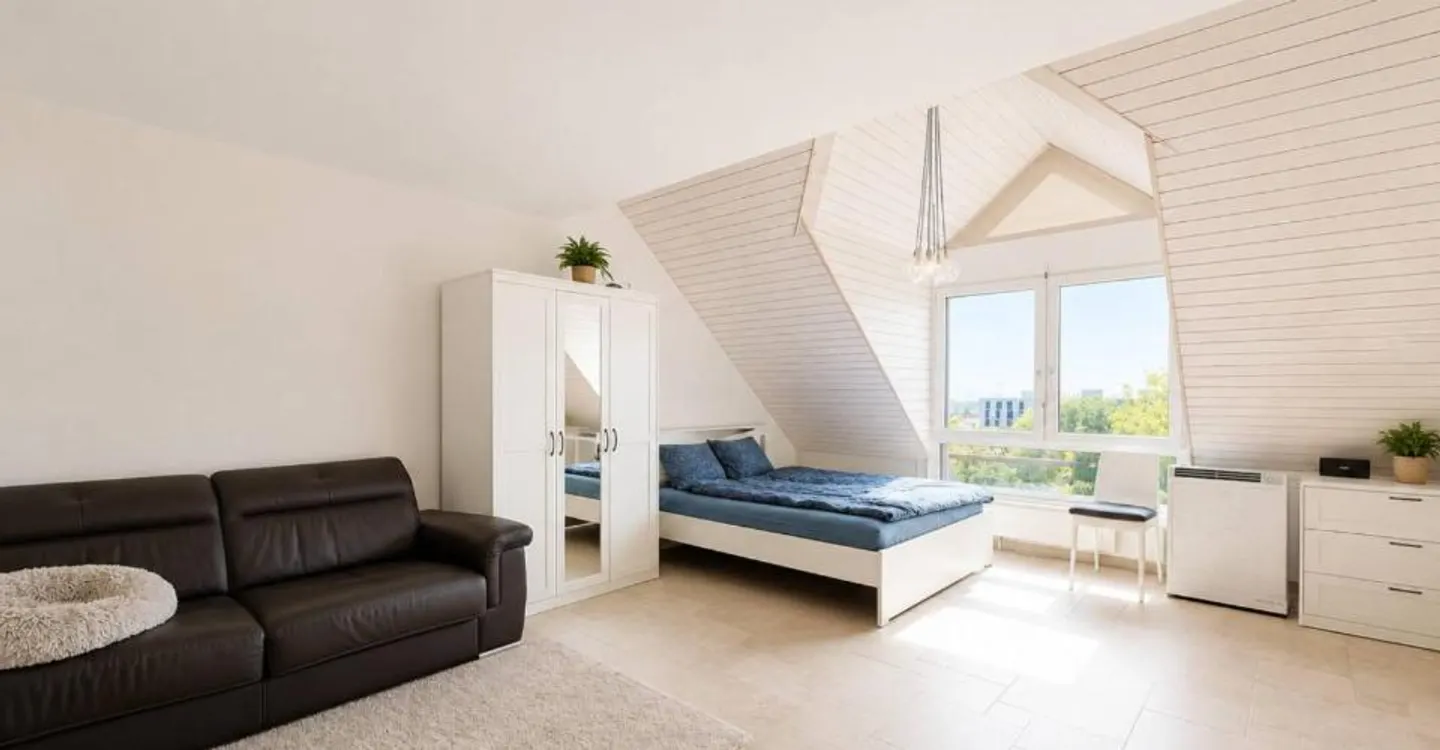 Attique en duplex de 5,5 pièces aux portes de Lausanne - Photo 2 of 10