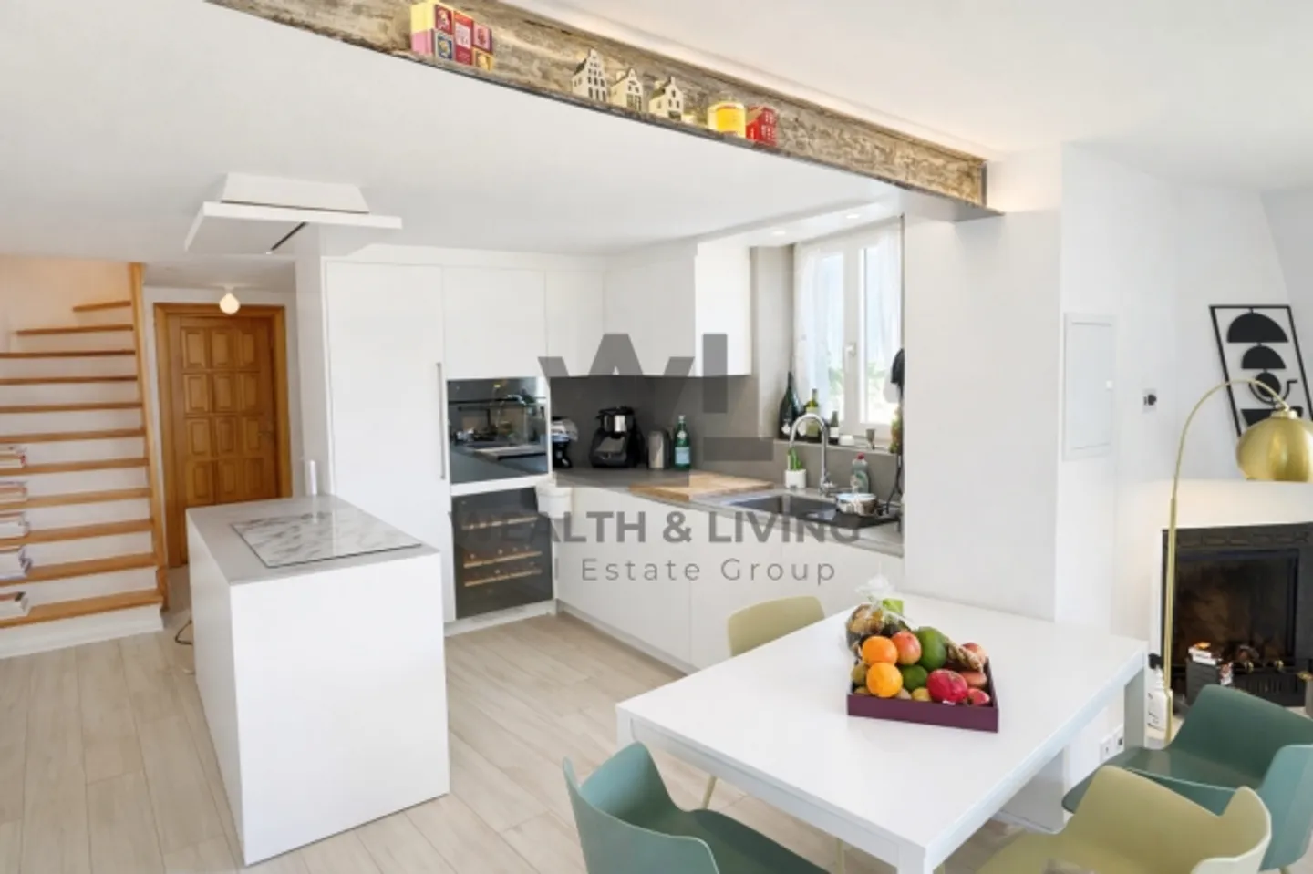 Casa a schiera di 5 camere con charme ticinese in una posizione tranquilla a Losone - Foto 4 di 13