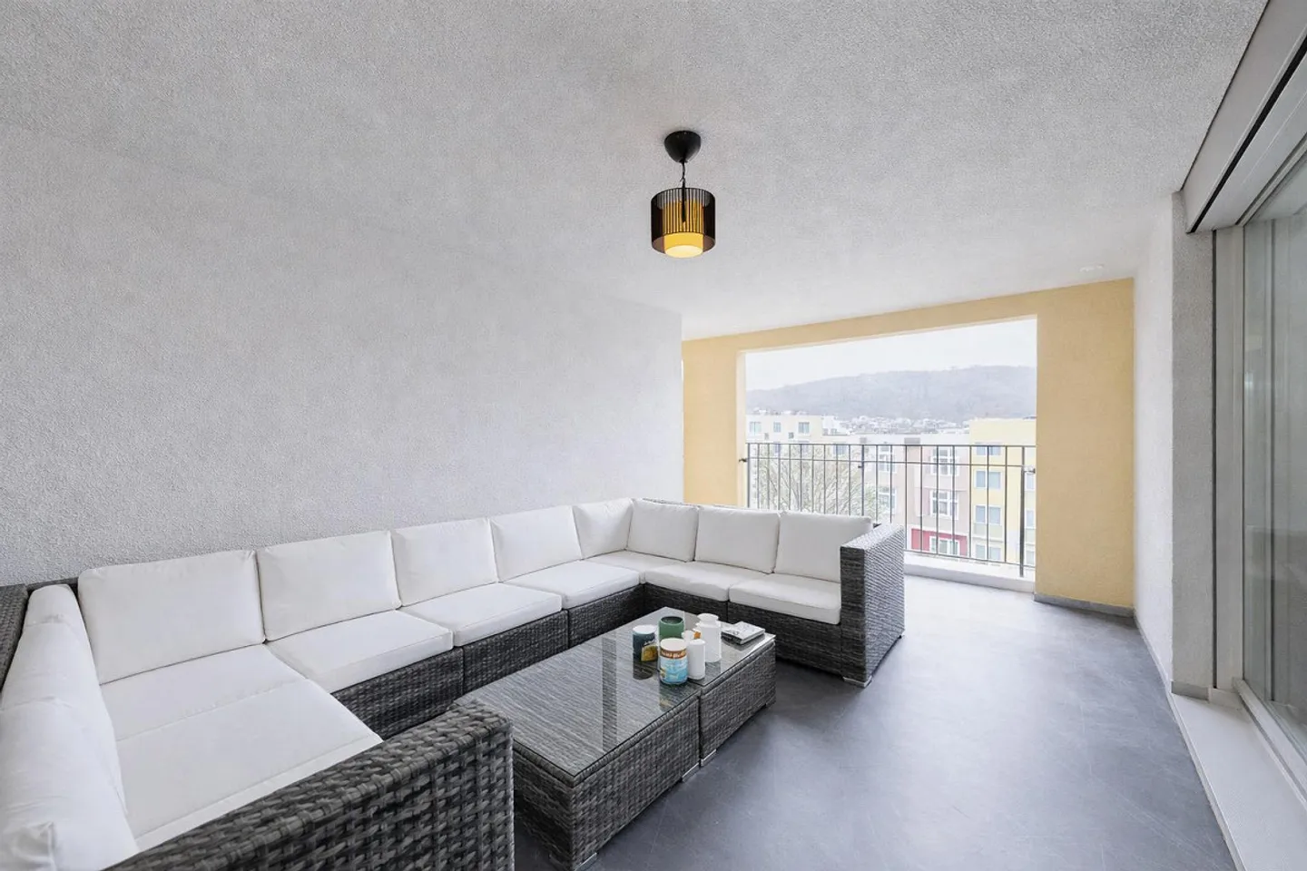 Appartamento 5.5 con 144 mq di superficie abitabile netta e 22 mq di loggia - Foto 11 di 13