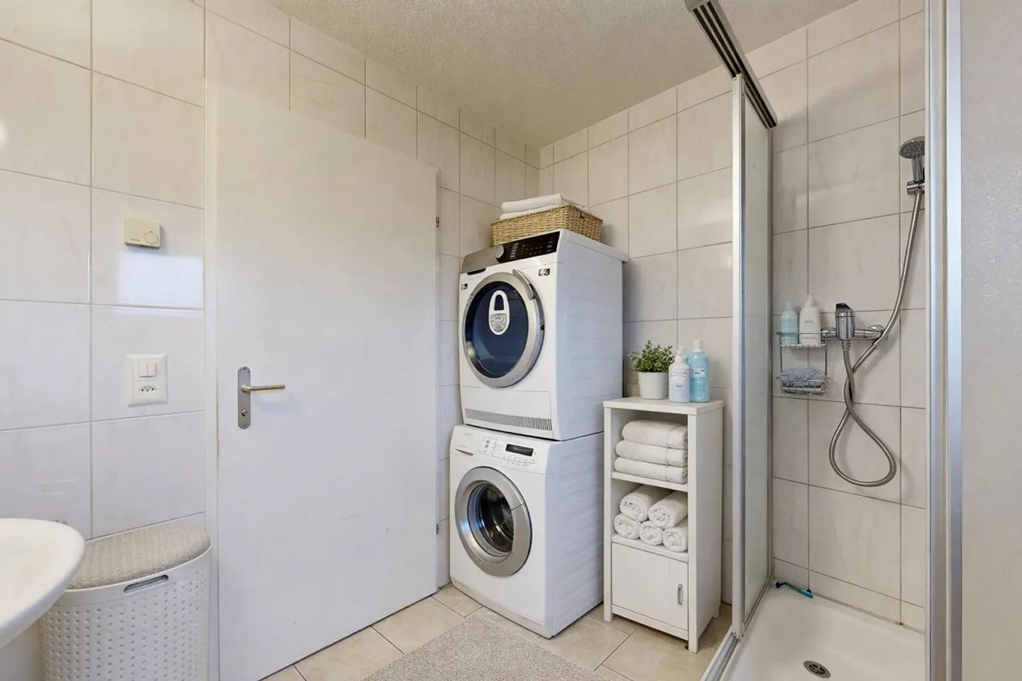 Appartamento 5.5 con 144 mq di superficie abitabile netta e 22 mq di loggia - Foto 10 di 13