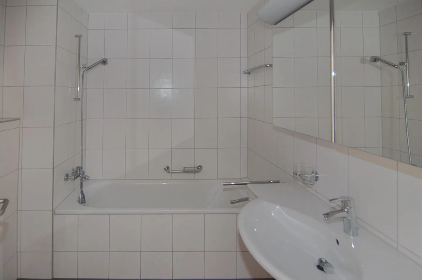 3 Room Apartment - Photo 7 of 11