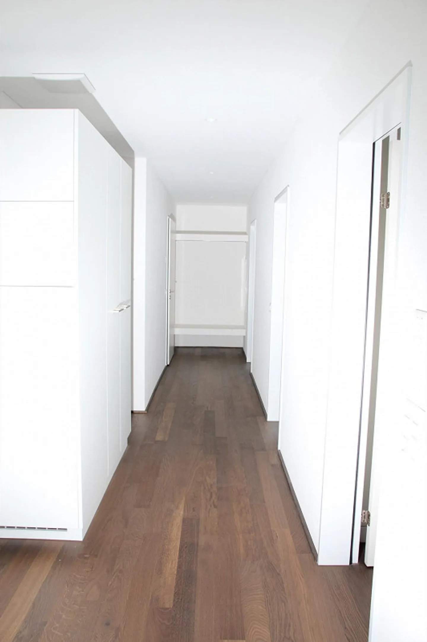 Stylish 4 1/2-room apartment for rent in the Compogna II development - Photo 6 of 8