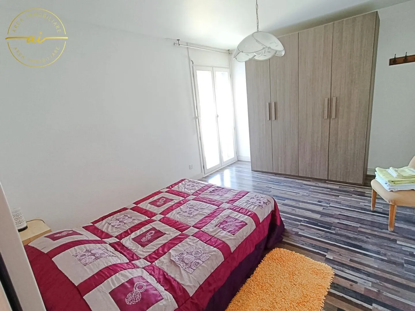 DACHGESCHOSS 4.5 ZIMMER MIT DOPPELTER TERRASSE UND OFFENEM BLICK - Foto 7 von 9