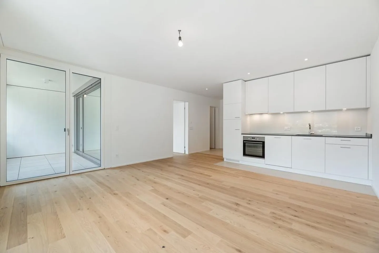 Vivere attraente presso la nuova stazione cantonale - Foto 1 di 10