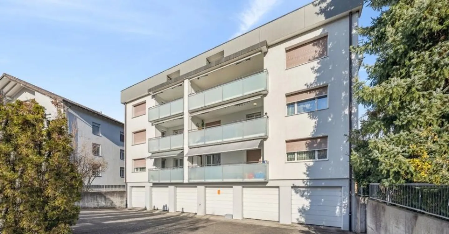 Large, bright apartment for rent in Thürnen! - Photo 1 of 8