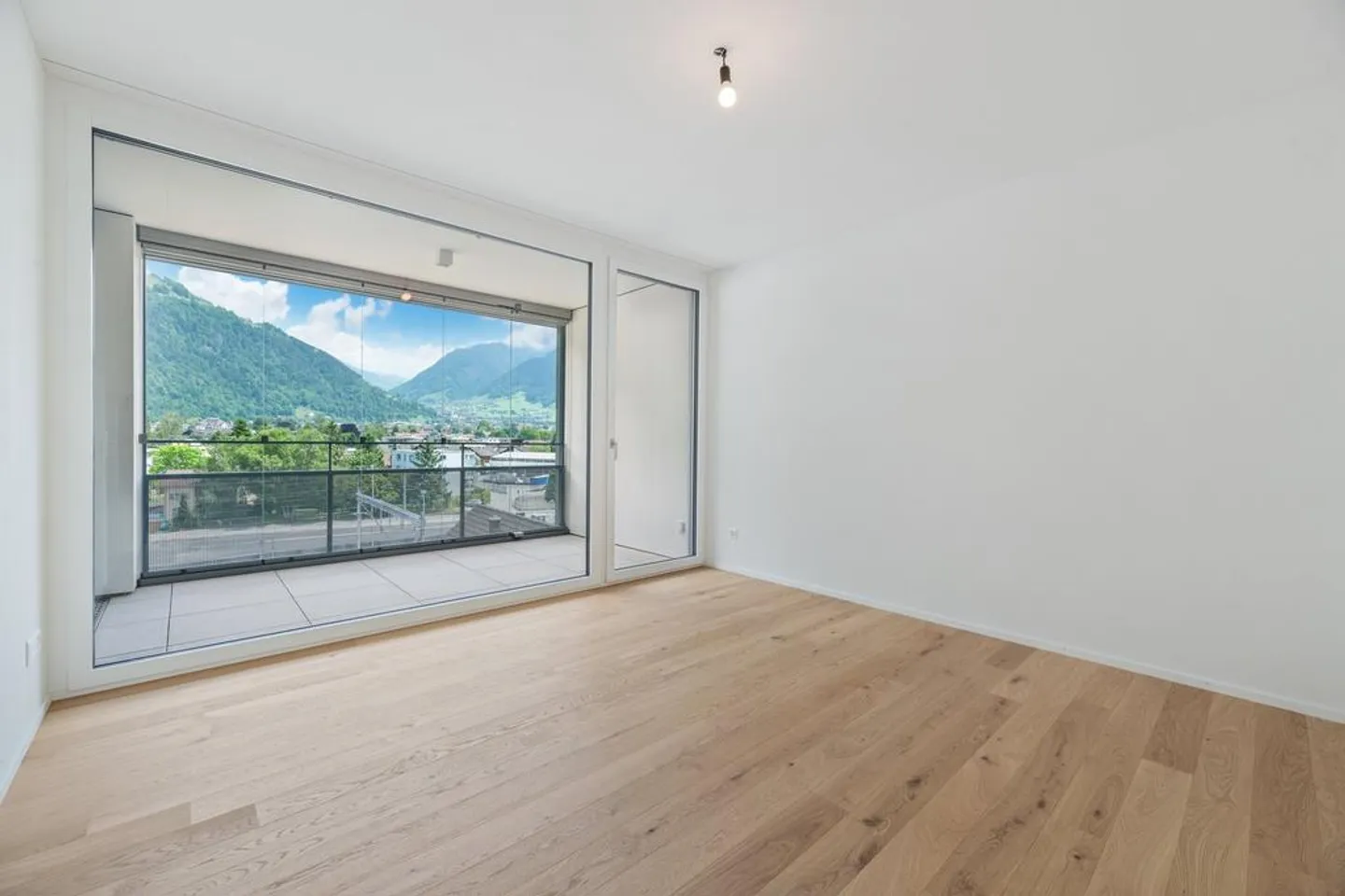 Vivere attraente presso la nuova stazione cantonale - Foto 6 di 10