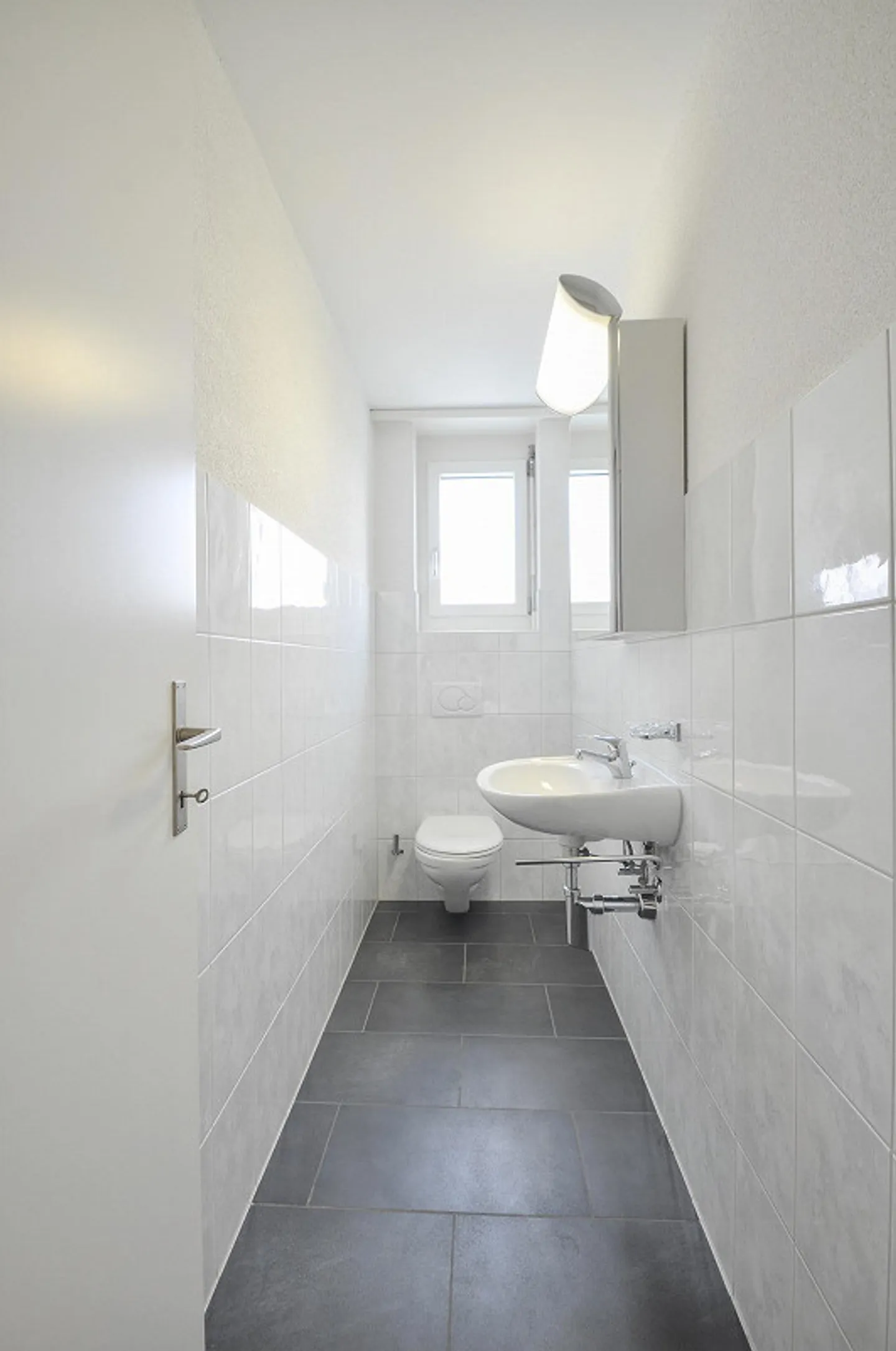 Moderne 4 1/2 Zimmerwohnung 1.OG - Foto 12 von 14