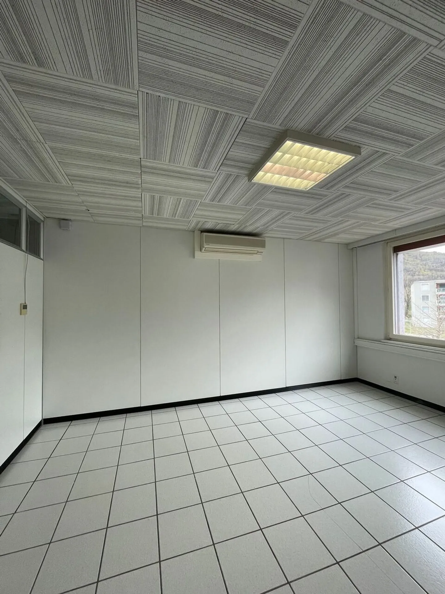 VOTRE ESPACE COMMERCIAL À RIVERA - Photo 4 sur 6