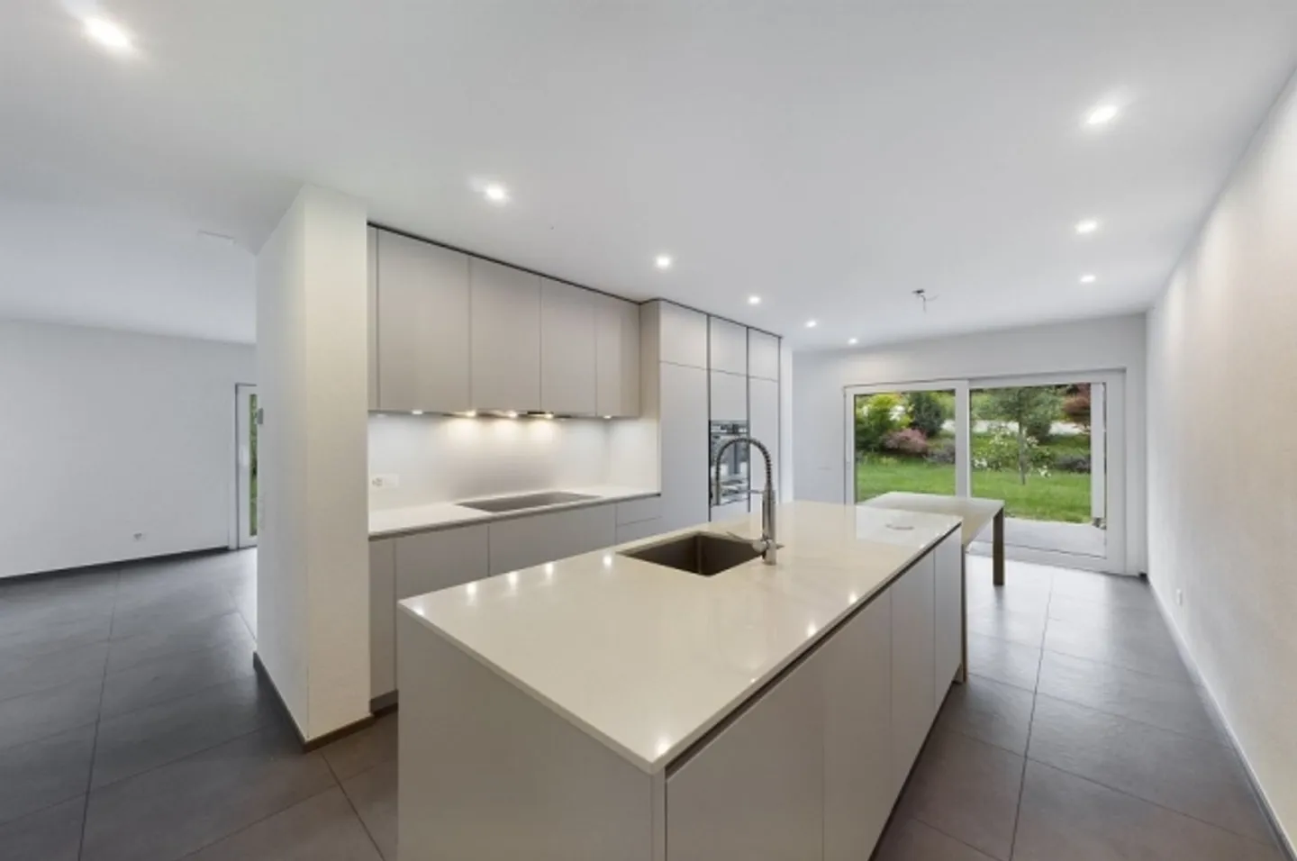 5.5 Room single house - Photo 9 of 13