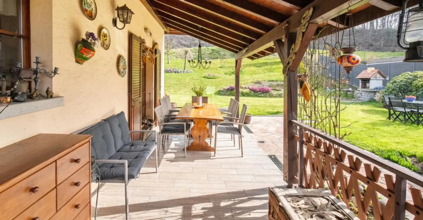 Charming Villa in Peaceful Nature - Photo 3 of 12
