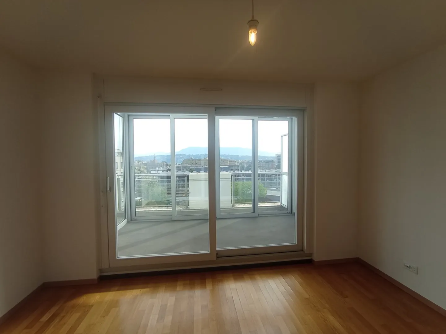 Luxury Apartment with Mont-Blanc View - Photo 13 of 18