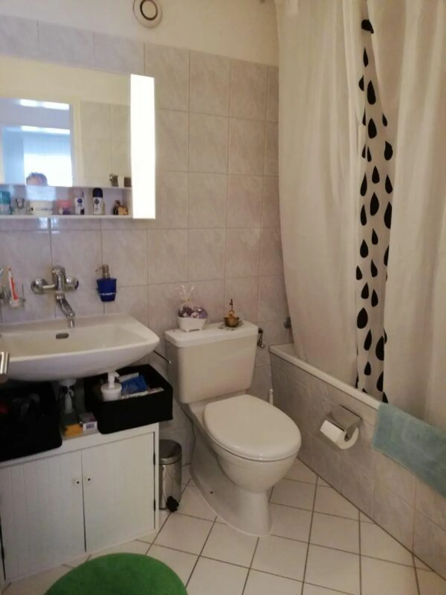 Ottimo appartamento di 2,5 stanze in centro - Foto 6 di 9