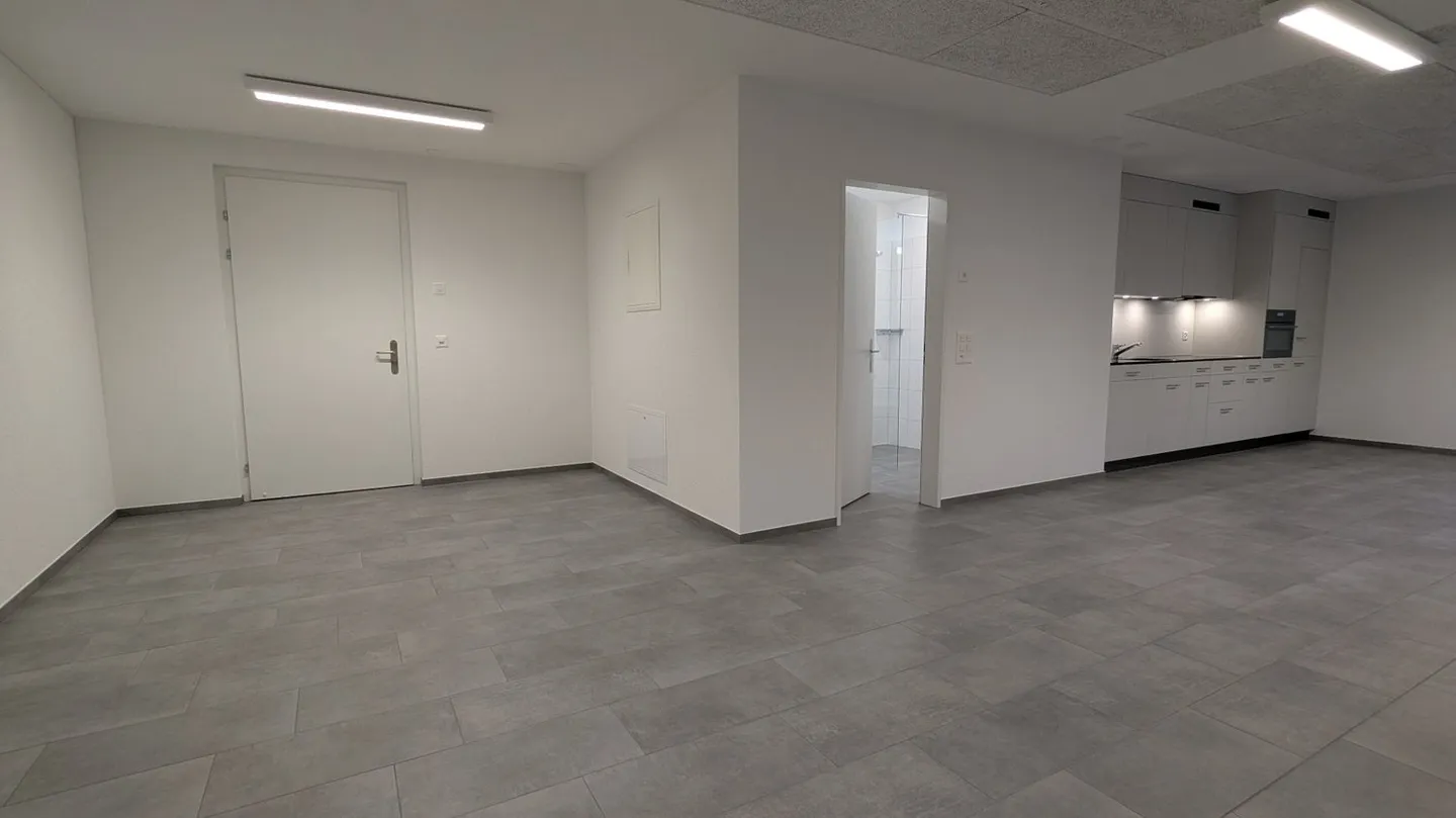 Studio Commerciale Moderno - Foto 4 di 8