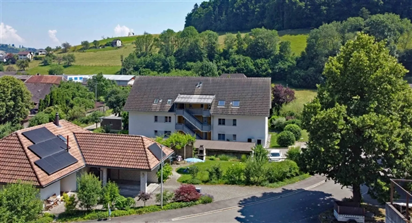 Im schönschte Egge vo Oberburg ä top-moderni Wohnig , wo mängs Eifamiliehuus i Schatte stöut - Foto 7 von 20