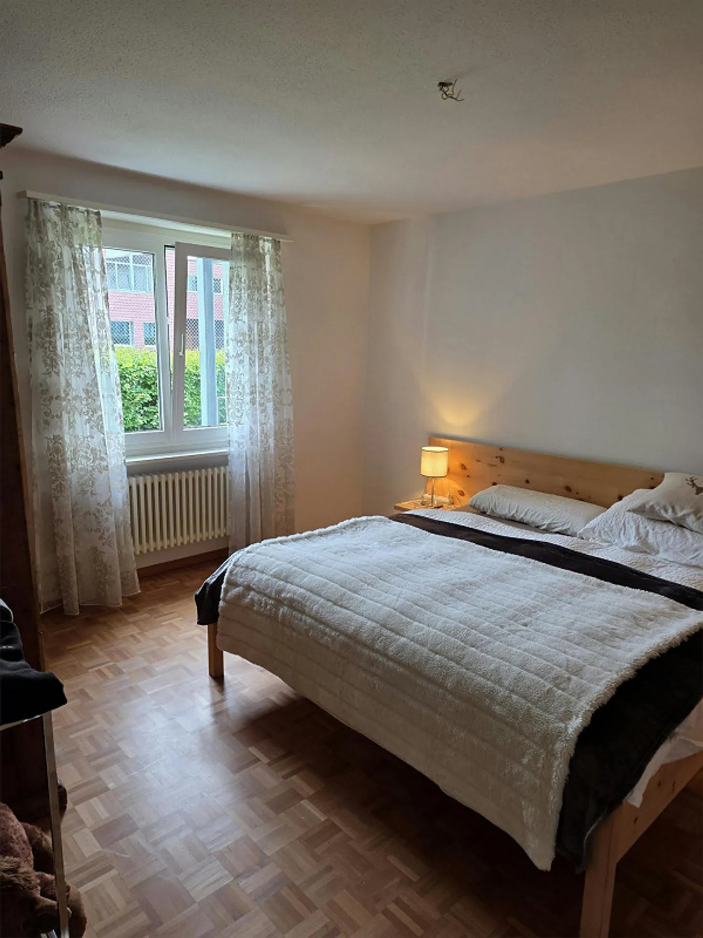 Modern 2-room apartment with patio in Zwillikon - Photo 3 of 5