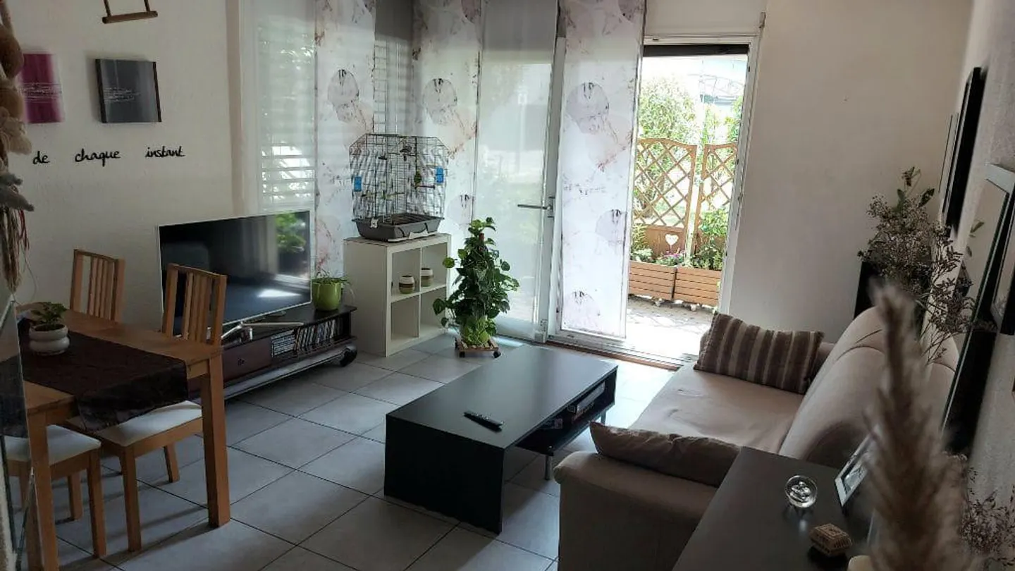 Appartamento Incantevole con Terrazza - Foto 2 di 9