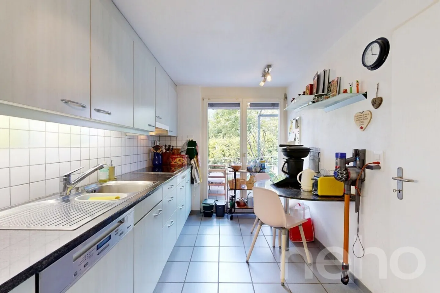 Casa a schiera ben tenuta con giardino accogliente - Foto 7 di 12