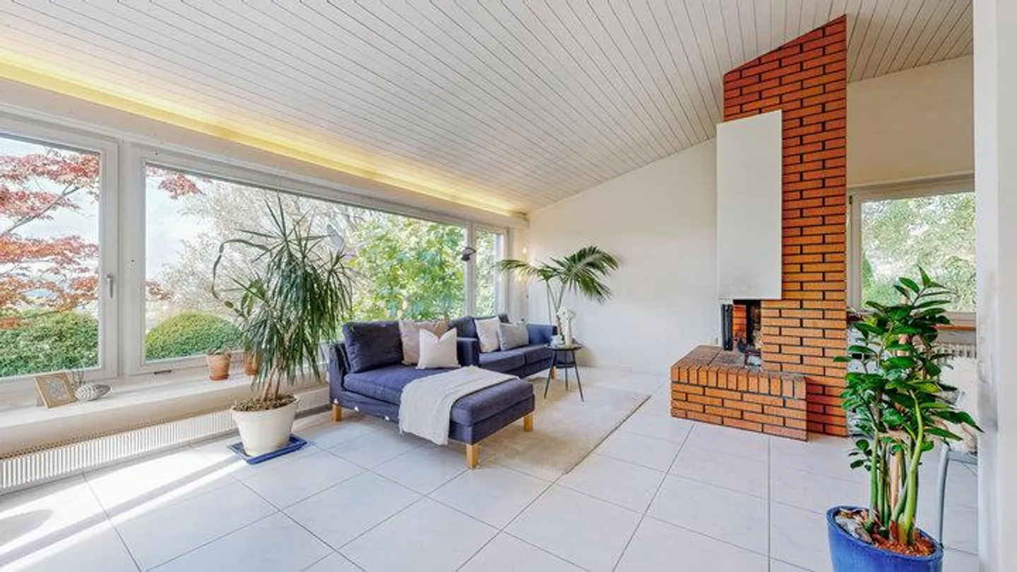 BIJOU AUF FAST 2'000 m²  LAND - Foto 2 von 8