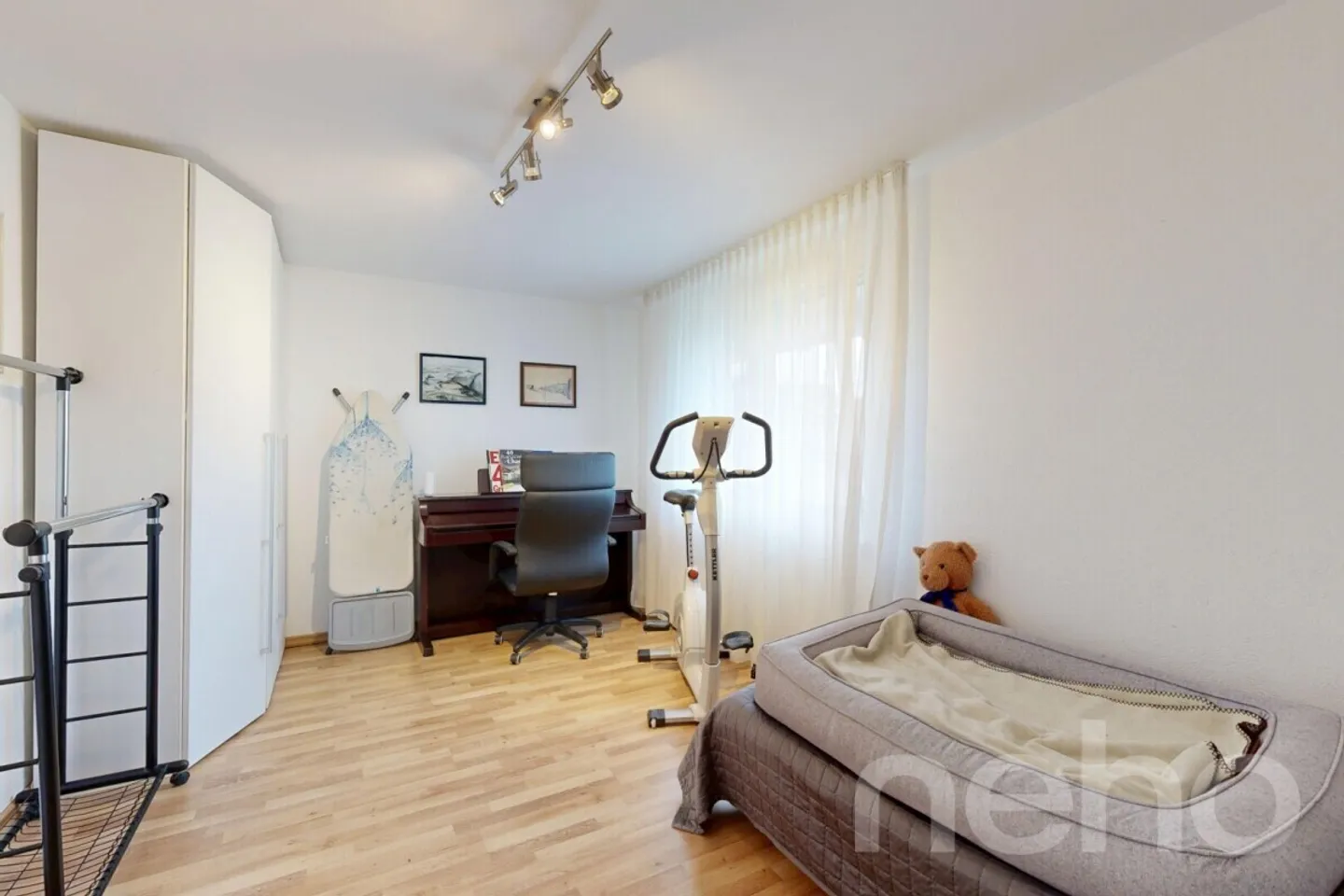 Casa a schiera ben tenuta con giardino accogliente - Foto 8 di 12