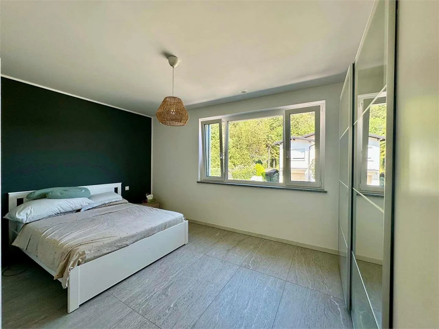 Villa a schiera moderna con giardino privato ad Arzo, standard Minergie - Foto 7 di 11