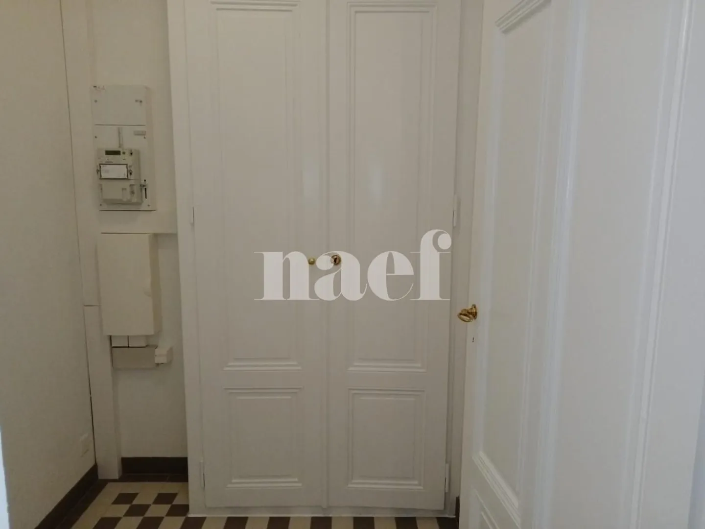 Appartement spacieux 5 pièces - Photo 12 sur 12