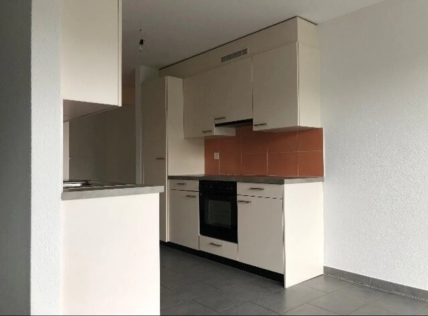 Appartamento moderno vicino a Friburgo - Foto 8 di 13
