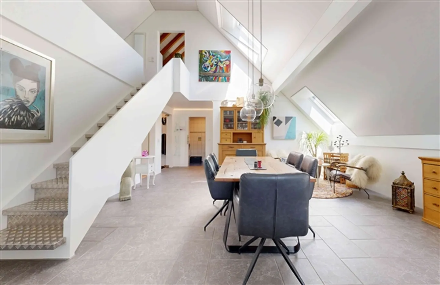 Im schönschte Egge vo Oberburg ä top-moderni Wohnig , wo mängs Eifamiliehuus i Schatte stöut - Foto 13 von 20