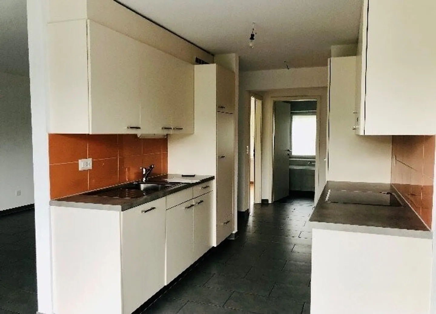 Appartamento moderno vicino a Friburgo - Foto 9 di 13