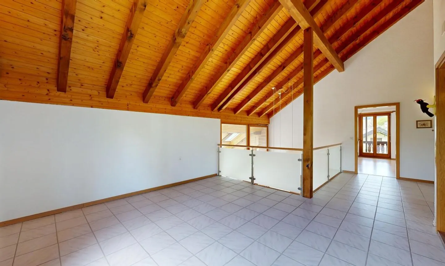 Maison de 6,5 pièces avec lumière, espace et belle vue - Photo 1 sur 11