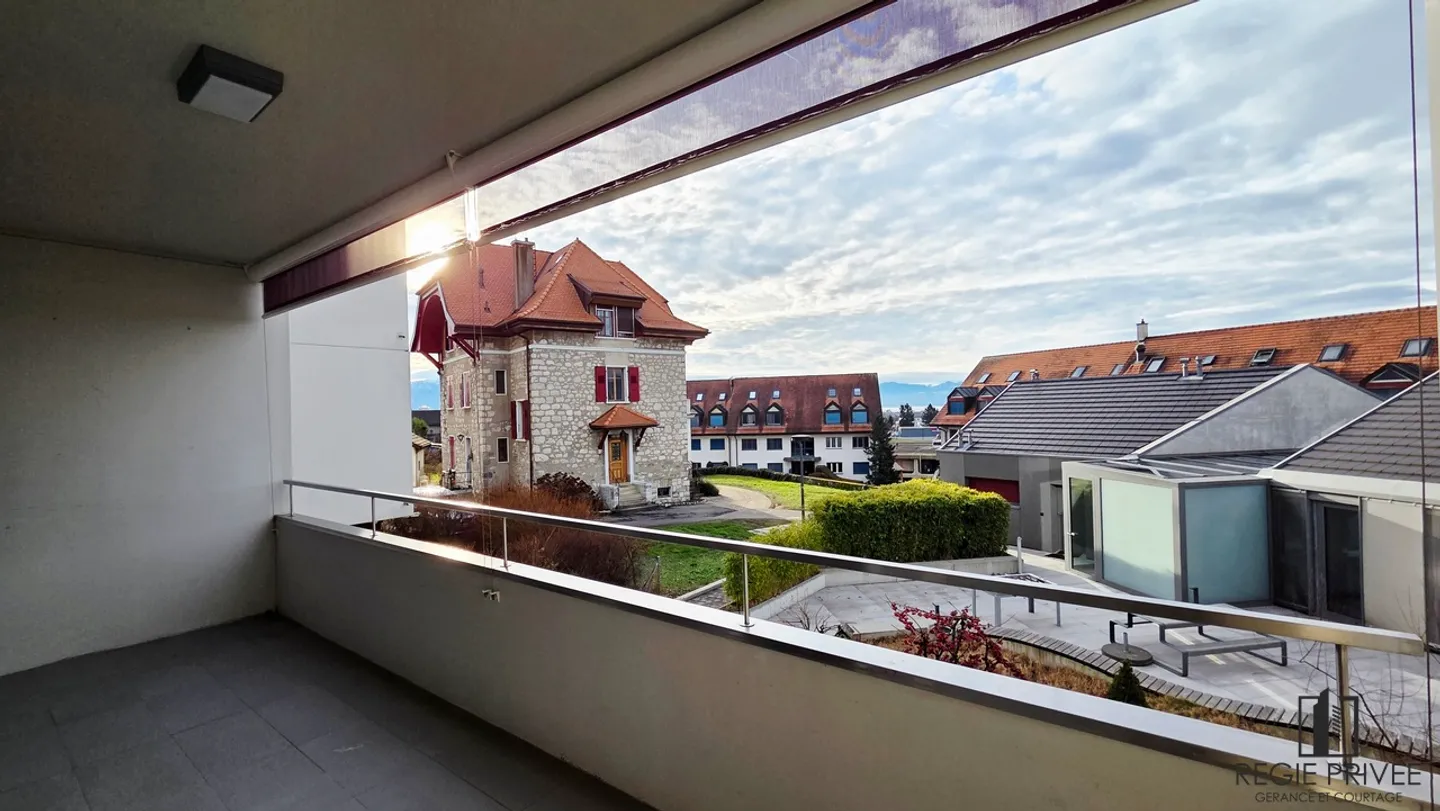 Geräumige Wohnung mit Balkon - Foto 3 von 12