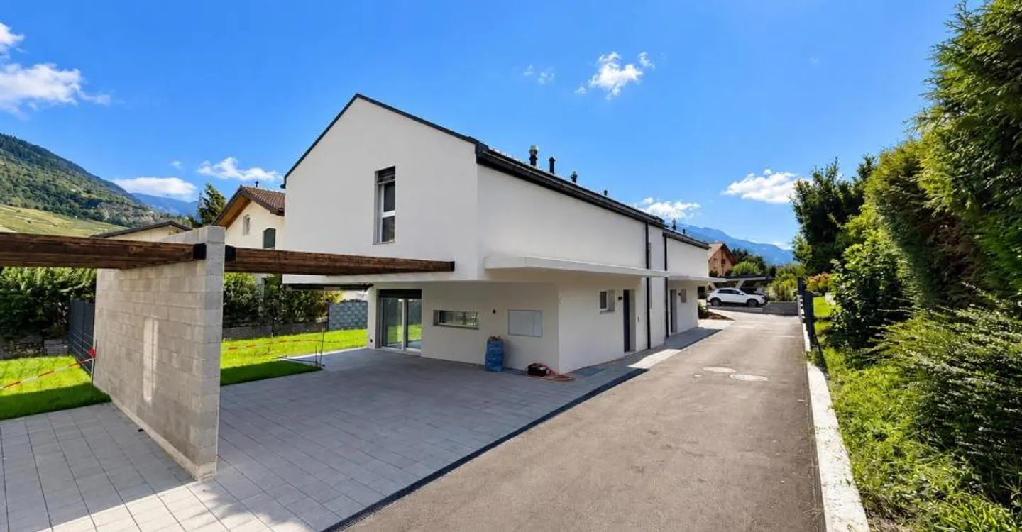 Very beautiful new 4.5-room villa in Bramois - Photo 3 of 13