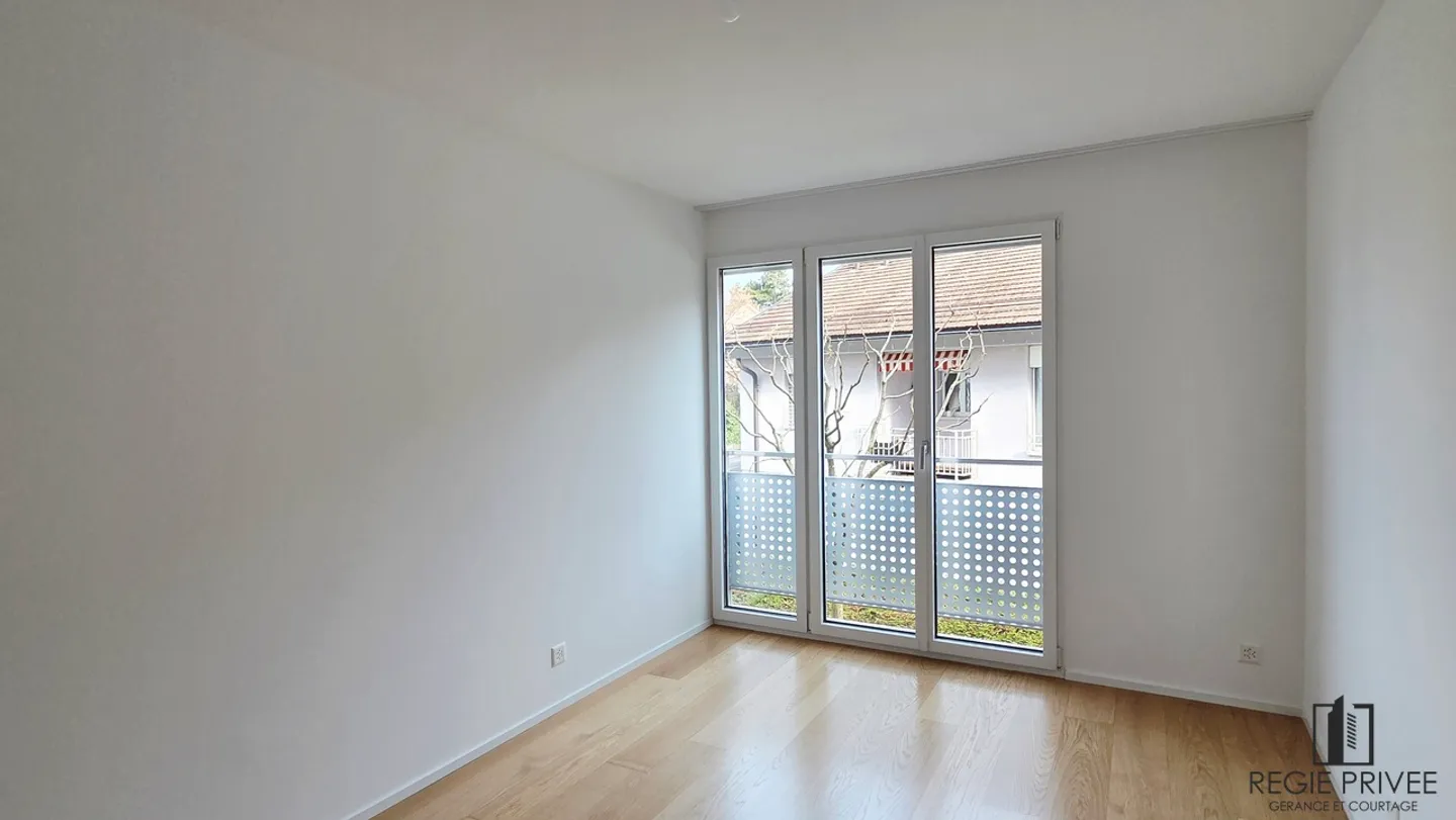 Geräumige Wohnung mit Balkon - Foto 5 von 12