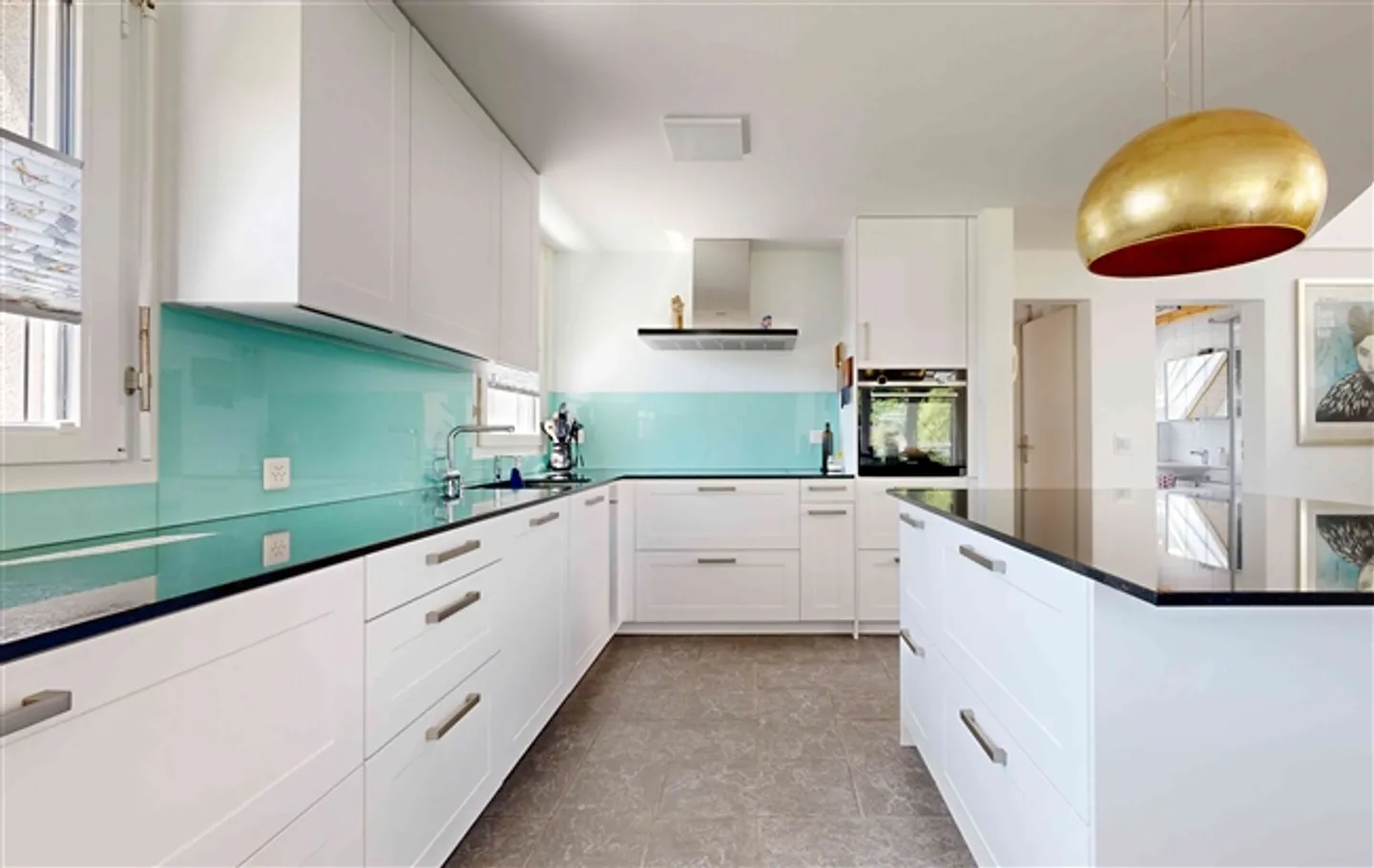 Im schönschte Egge vo Oberburg ä top-moderni Wohnig , wo mängs Eifamiliehuus i Schatte stöut - Foto 18 von 20