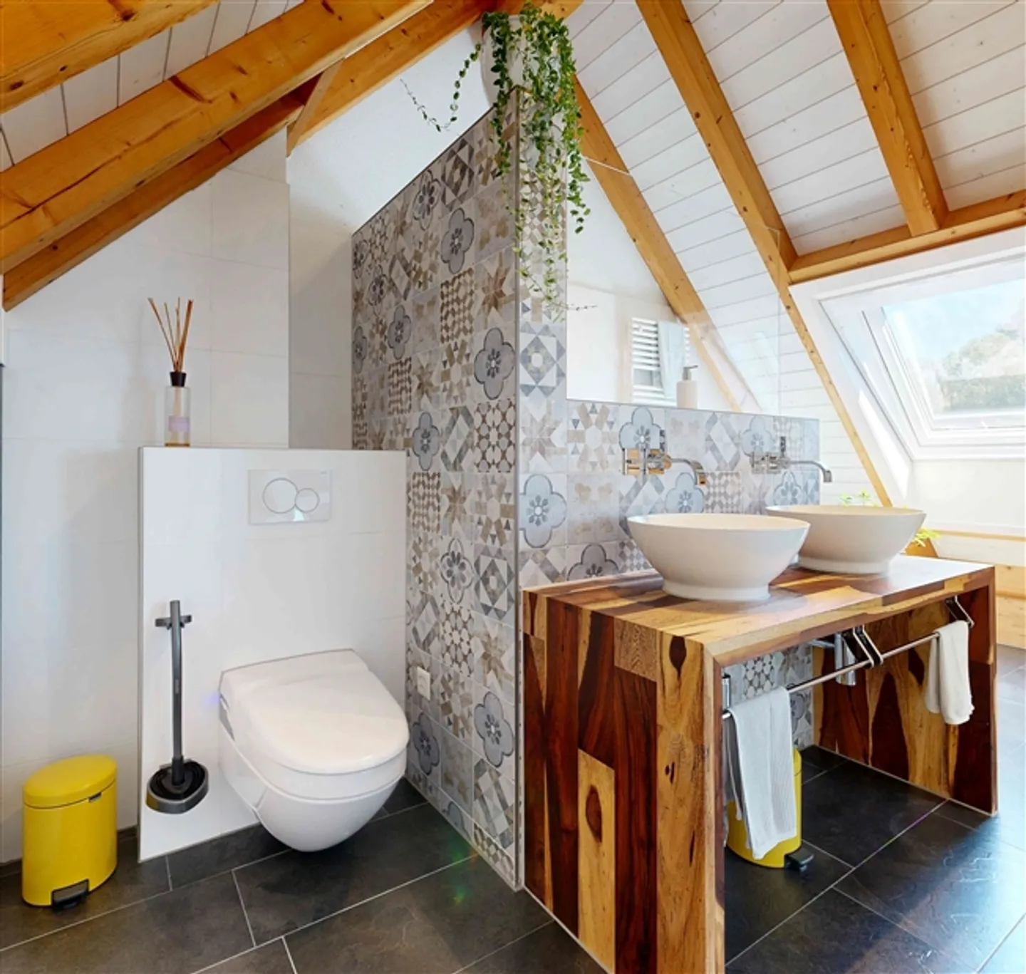 Im schönschte Egge vo Oberburg ä top-moderni Wohnig , wo mängs Eifamiliehuus i Schatte stöut - Foto 19 von 20