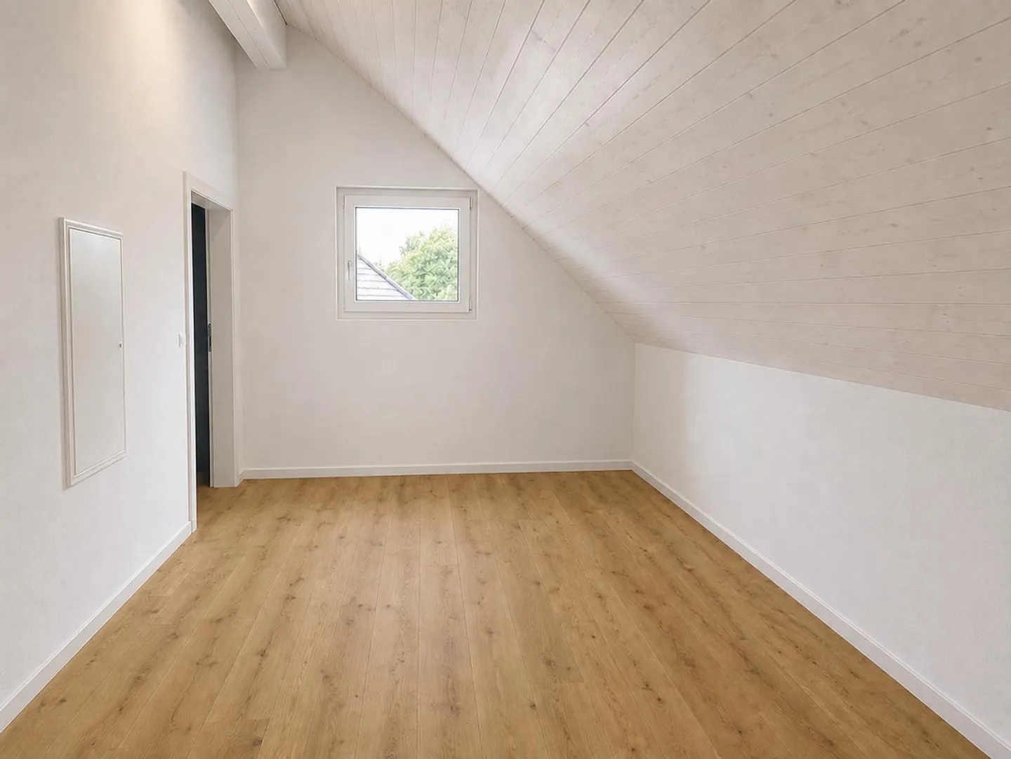 Single apartment with sleeping gallery - Photo 2 of 7