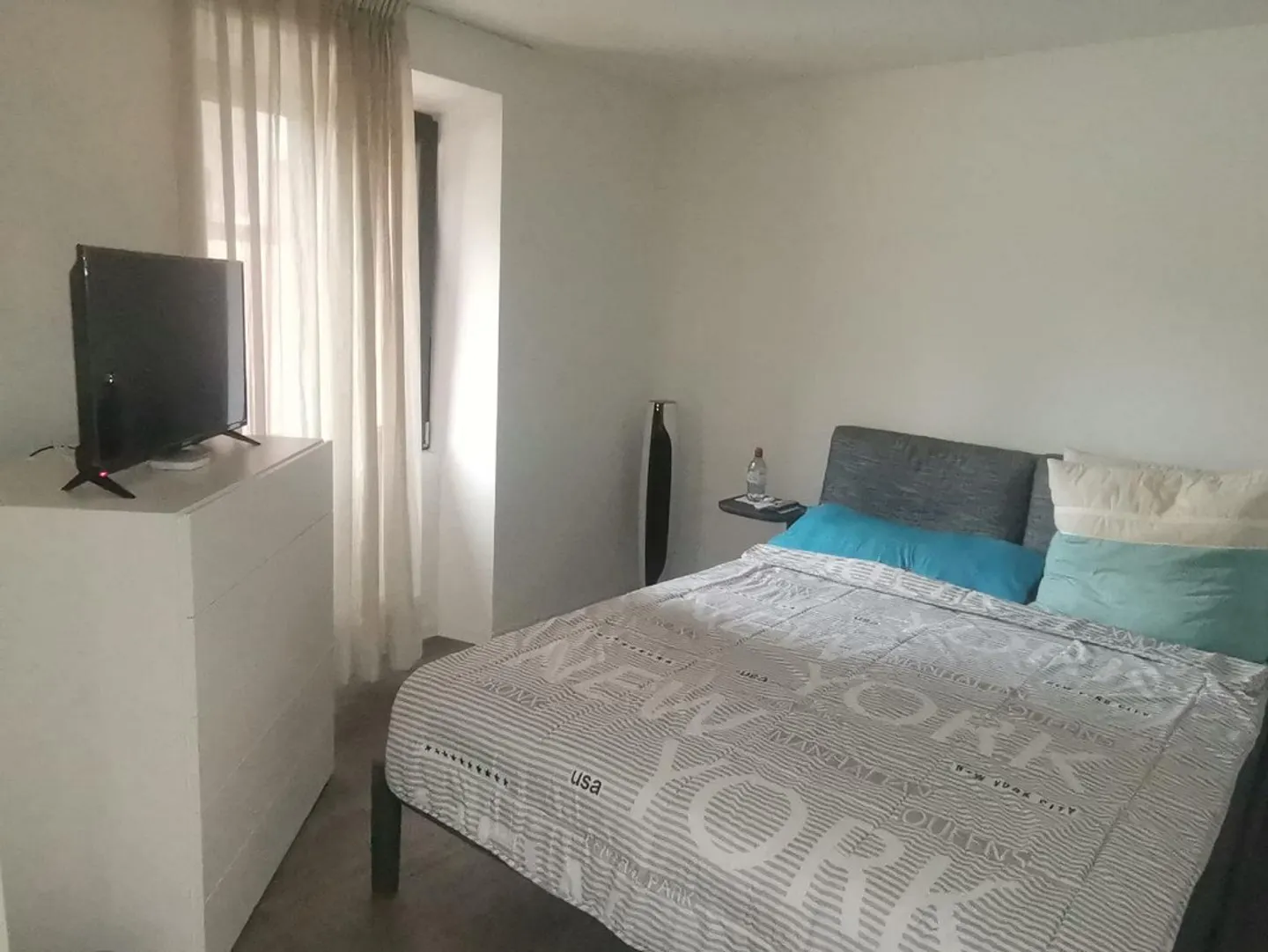 Appartement rénové au rez-de-chaussée - Photo 9 sur 13