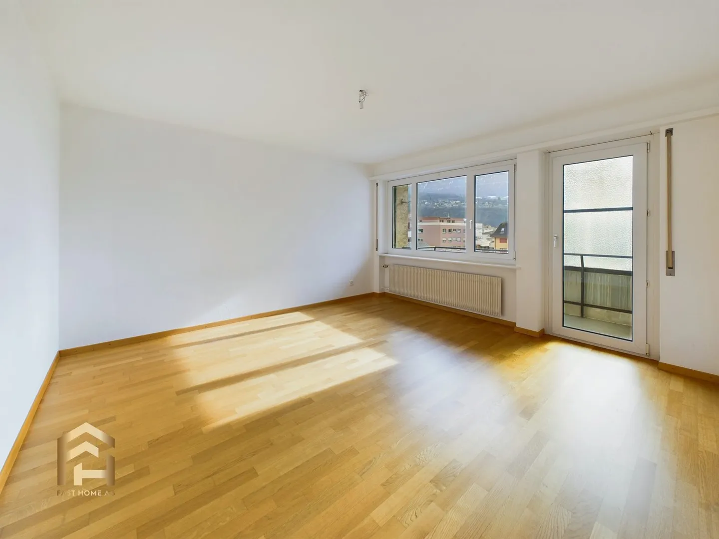 Charmante 4.5 Zimmer-Wohnung im Herzen von Naters - Photo 4 of 12