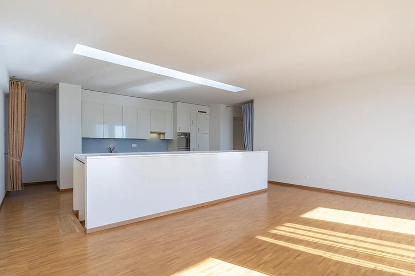 DUPLEX LUMINEUX À LUGANO - Photo 6 sur 19