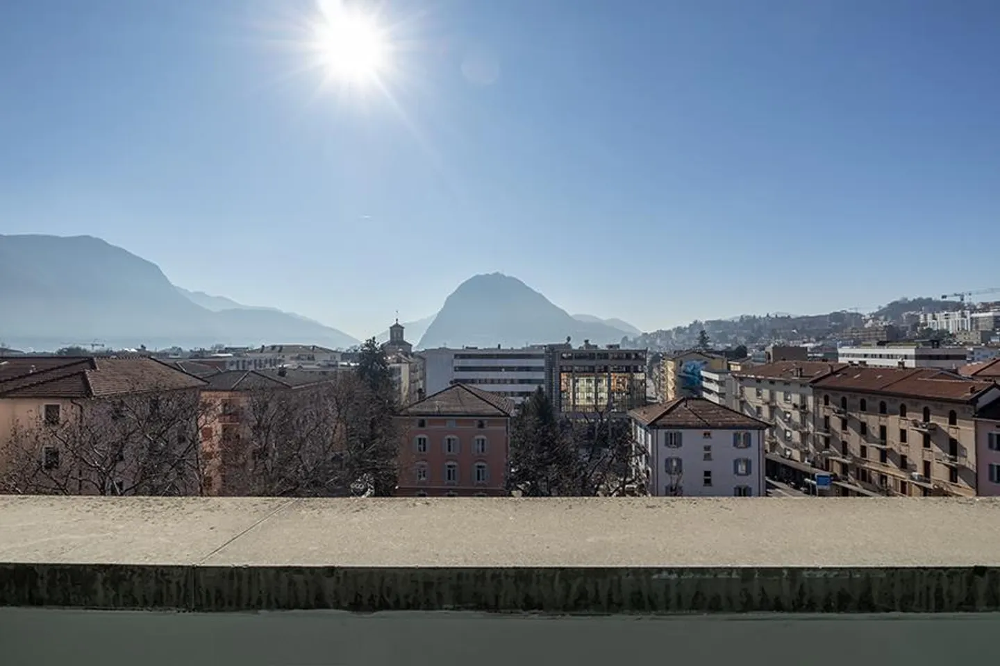 DUPLEX LUMINEUX À LUGANO - Photo 8 sur 19