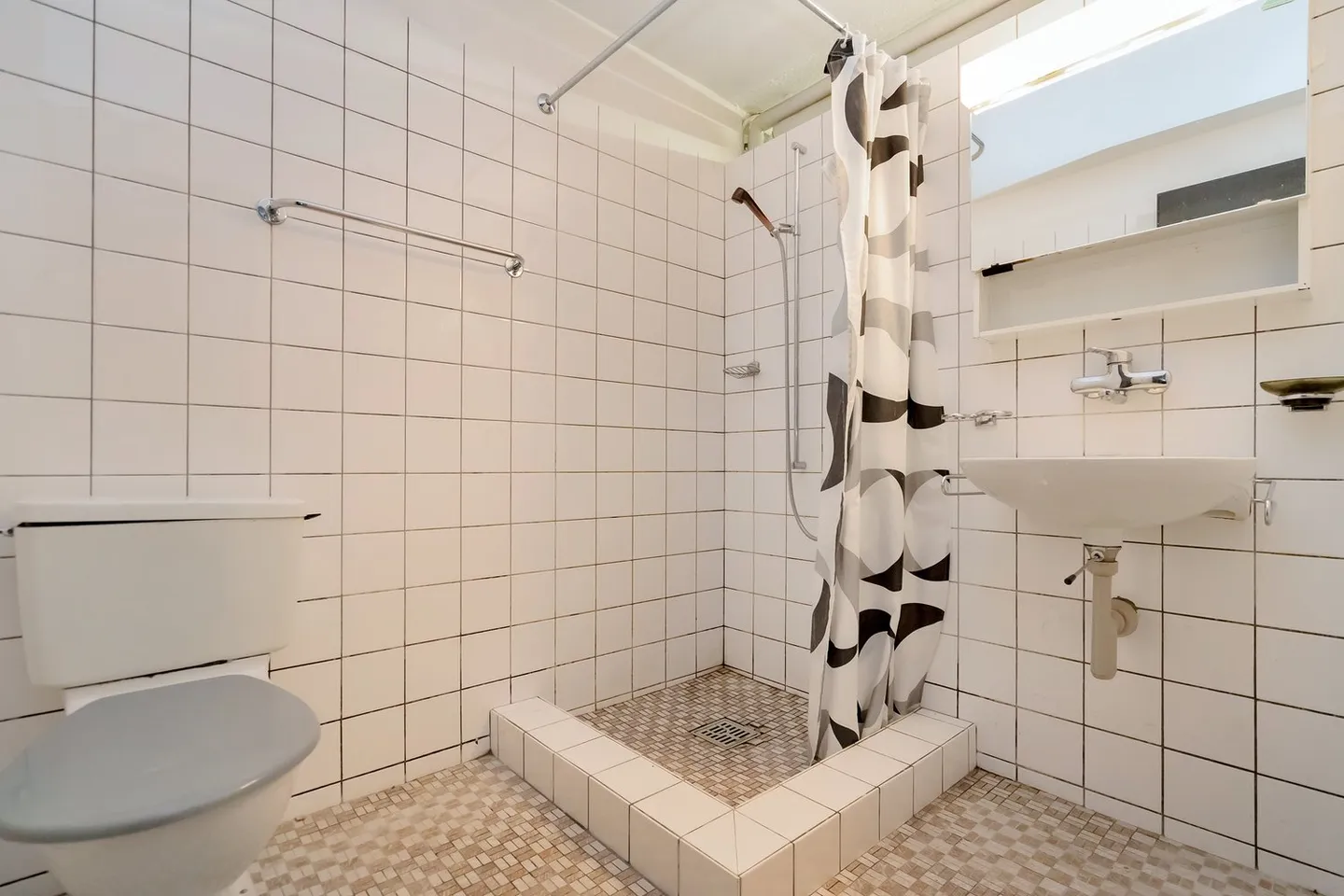 Arrivare e sentirsi a casa - La tua nuova residenza familiare a Bolligen - Foto 15 di 21