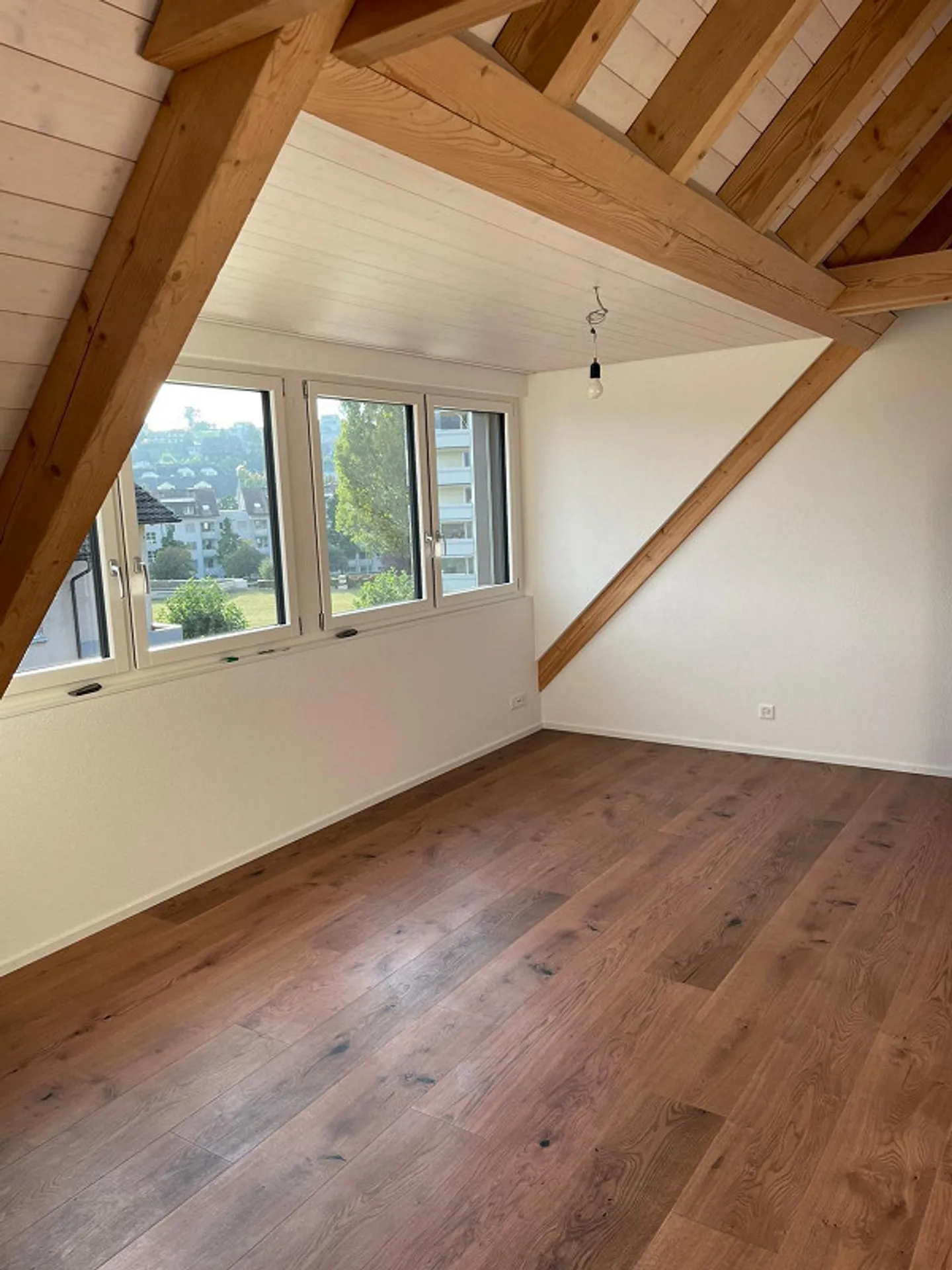 Beautiful Maisonette Apartment with Lake View - Photo 2 of 11