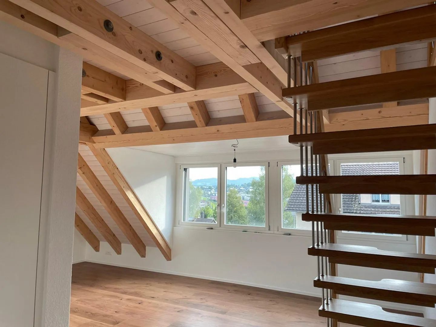 Beautiful Maisonette Apartment with Lake View - Photo 10 of 11