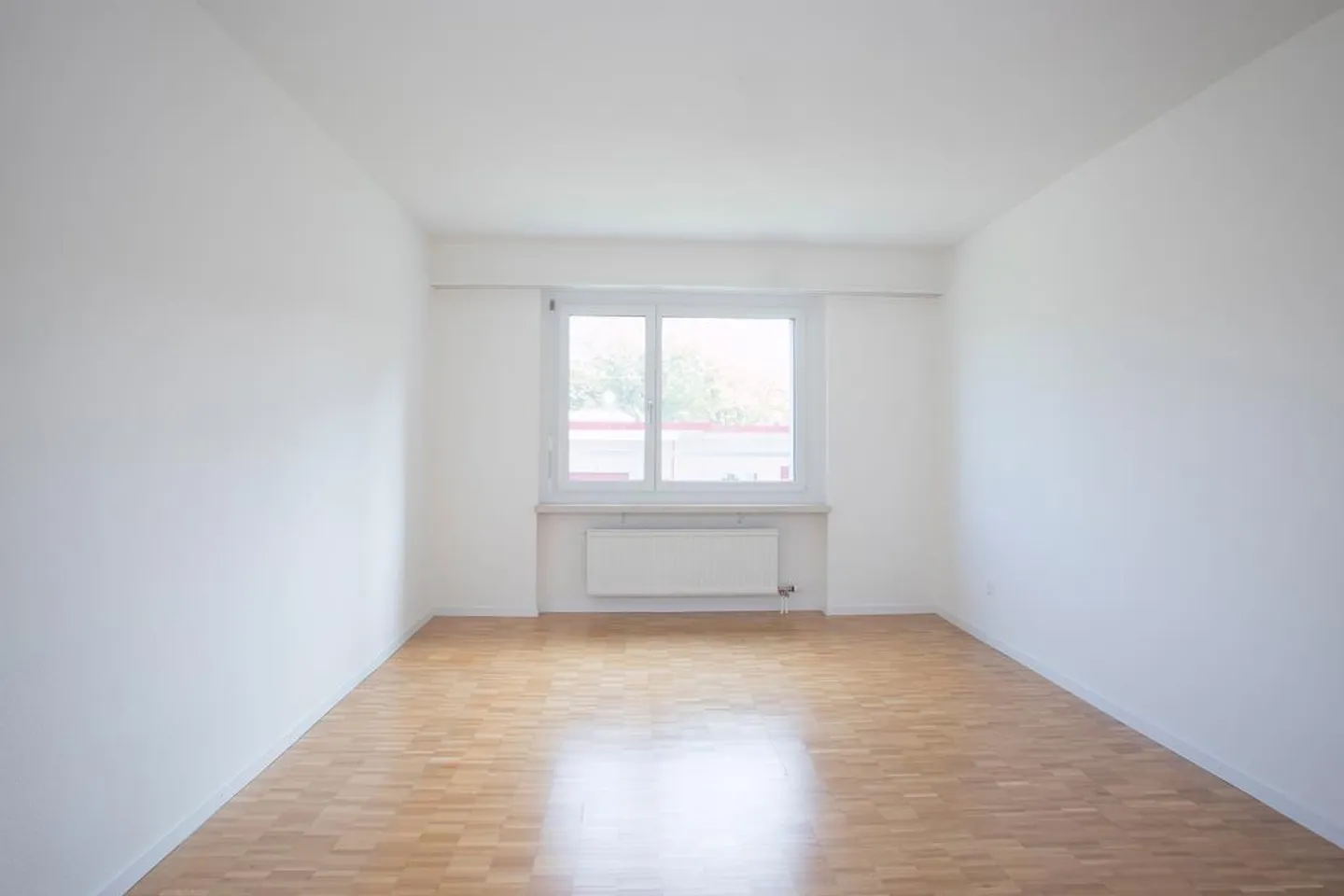 Belle appartement de 3,5 pièces dans la verdure - Photo 4 sur 8