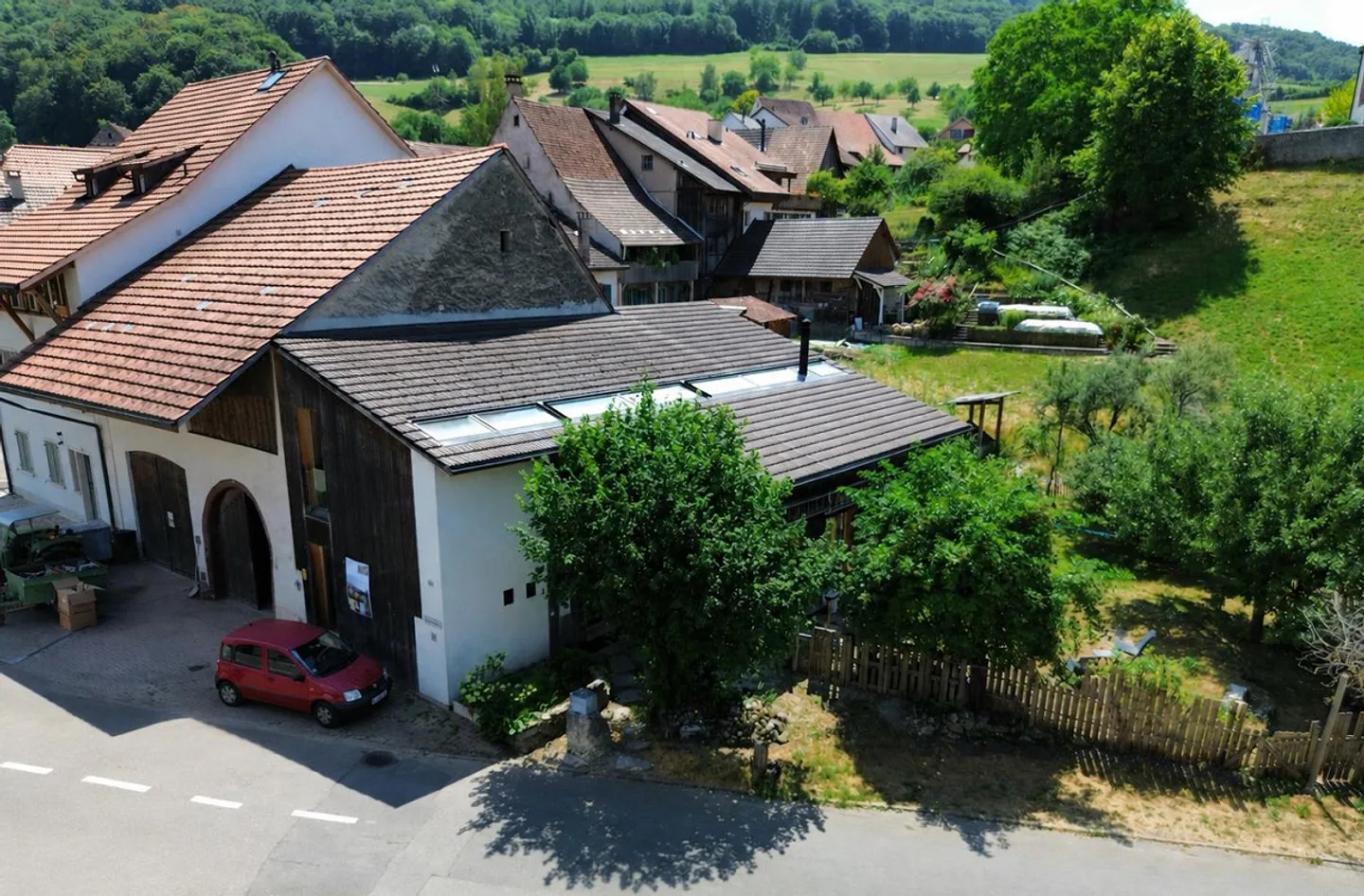 Casa Minergie di 4,5 stanze con edificio economico - Foto 1 di 10